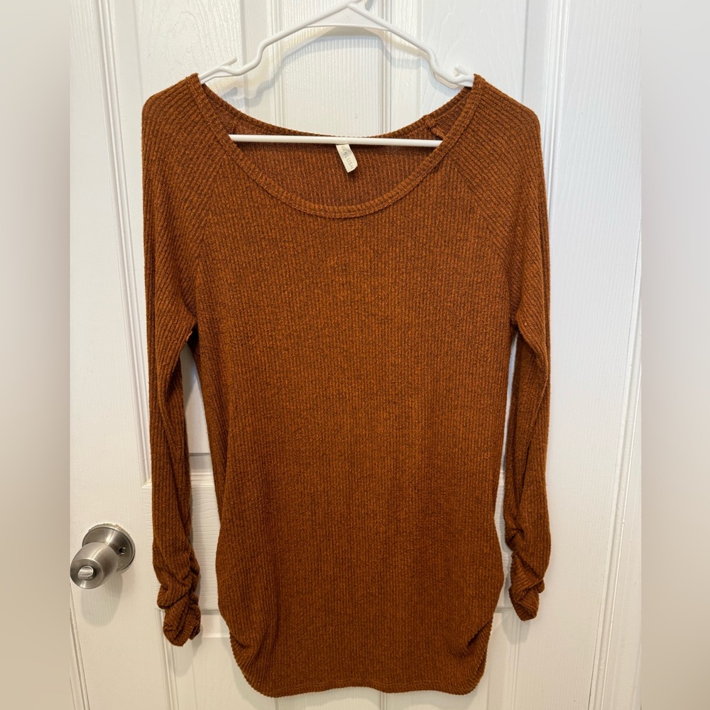 PinkBlush Burnt Orange Ribbed Knit Ruched Maternity Top Size Medium
